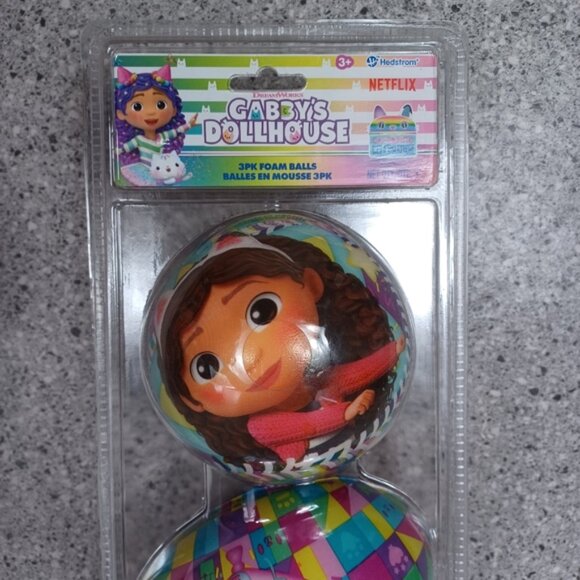 Gabby's Dollhouse Foam Balls 3 Pack Kids Toy - Picture 4 of 6